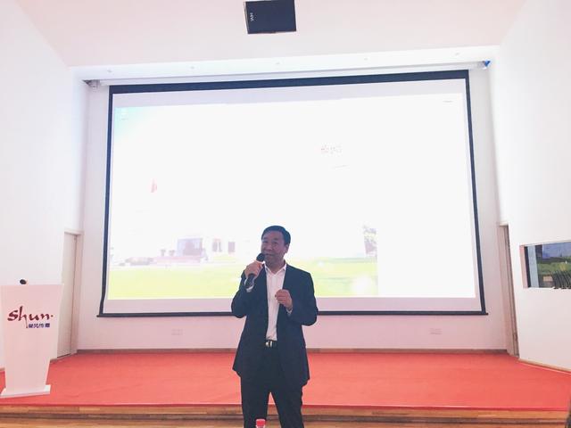 beat365英国官方网站历文学院文管系2019毕业实习拉开序幕